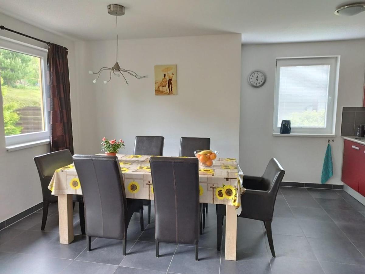 Villapark Lipno Dreams - Pet Friendly 伏尔塔瓦河畔利普诺 外观 照片